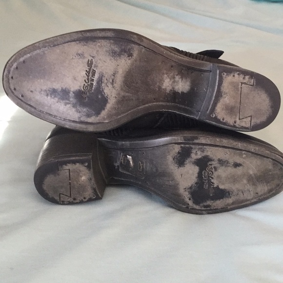 Uggs - Picture 3 of 6